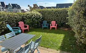 2 Pieces Jardin, Acces Direct Mer Et Proche Thalasso